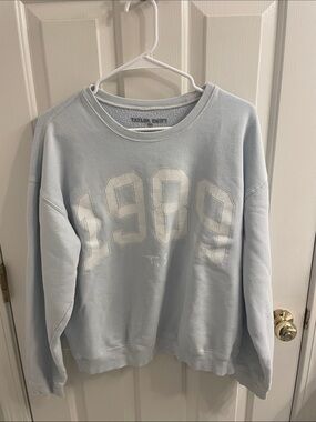 Taylor Swift Pale Blue '1989' Crewneck Sweater